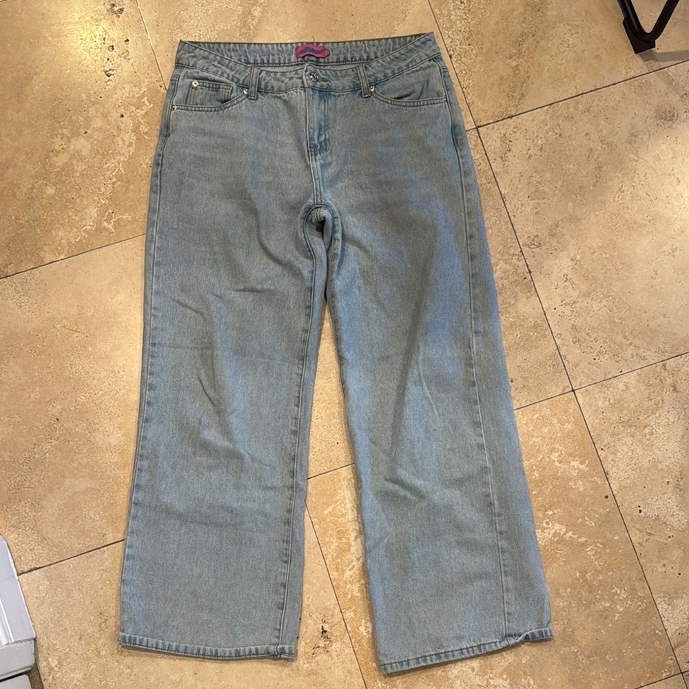 Edikted Blue Straight Leg Jeans Classic Style